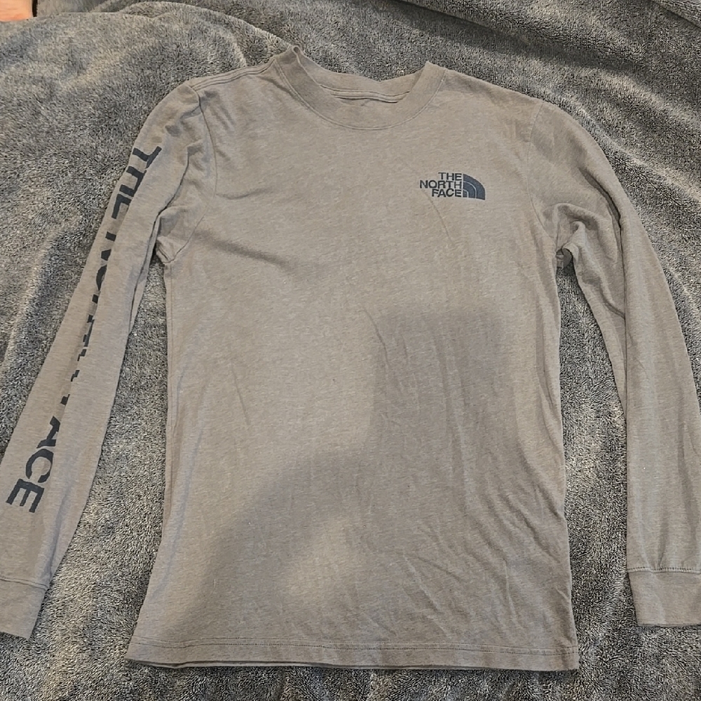 The North Face Gray Long Sleeve Shirt Size S